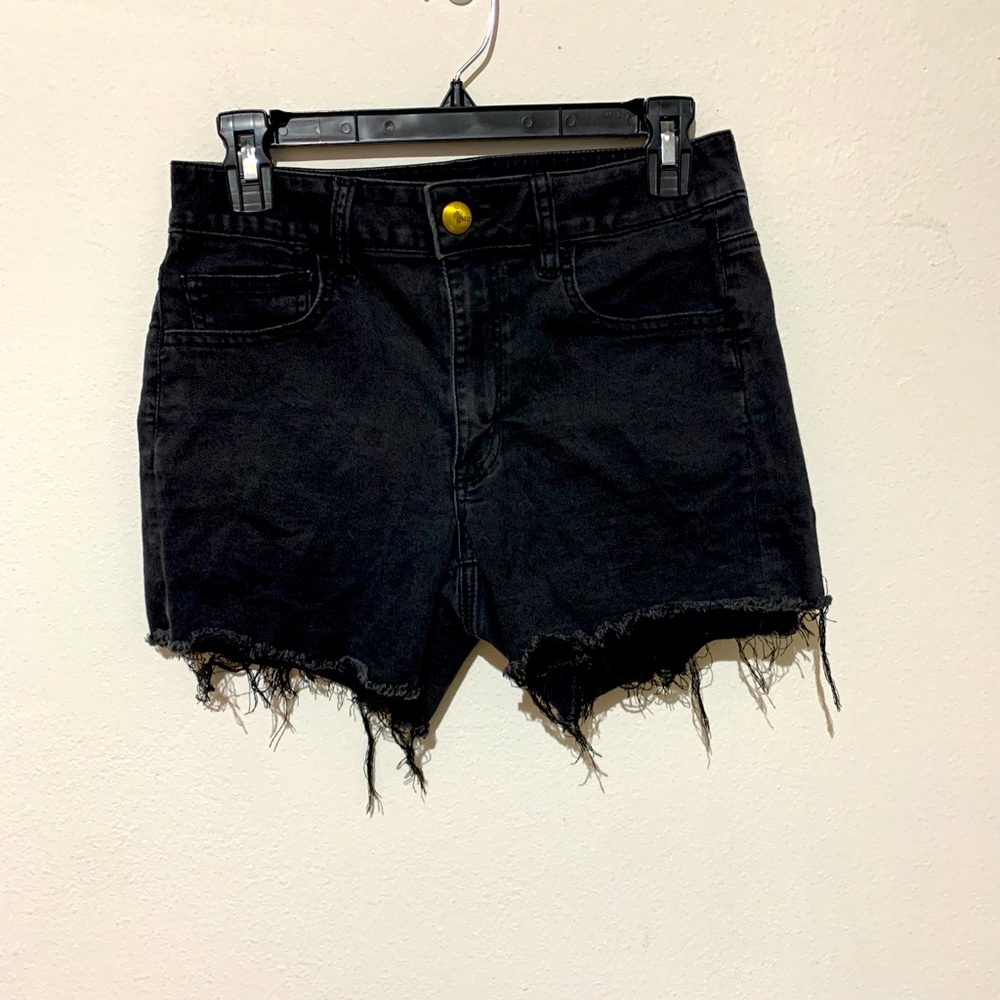 American Eagle Women’s Shorts Size 8 High Rise Shortie Black Denim Jean Shorts